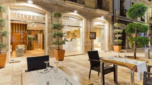 Hotel Plaça de la Font