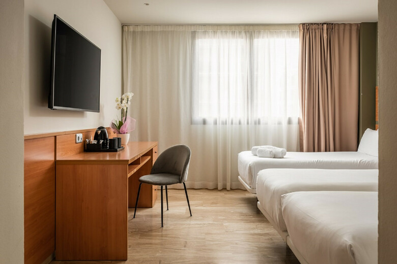 Hotel SB Express